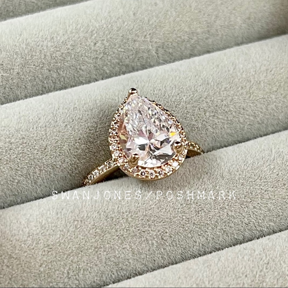 Pandora Rose Teardrop Ring
